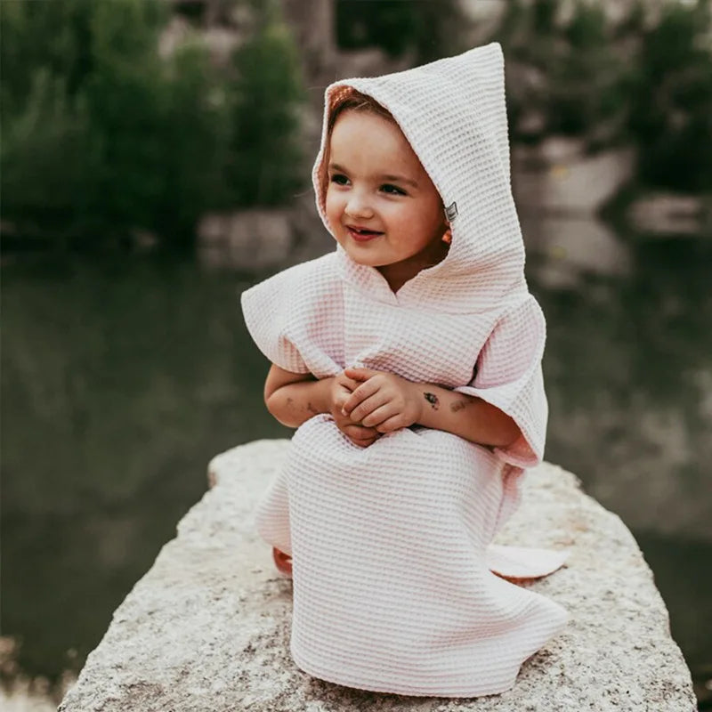 Hooded Baby Bath Towel for Quick Drying & Cozy Comfort